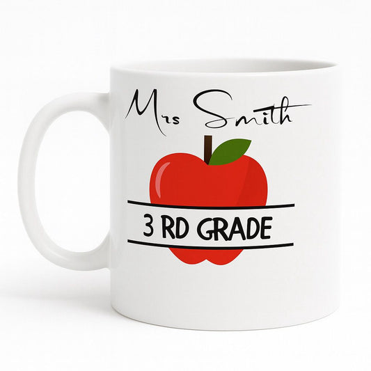 MUG 11 Personalized Teacher Mug – Custom Name & Grade – Apple Design